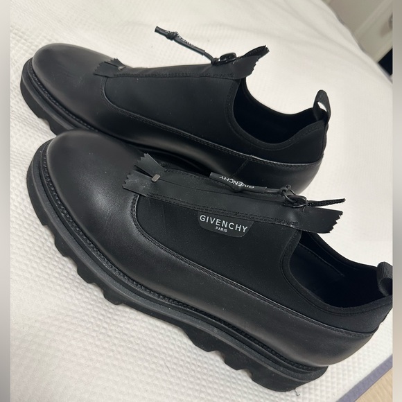 Givenchy Zip Combat Shoe, Black, Size 39 - Picture 3 of 10